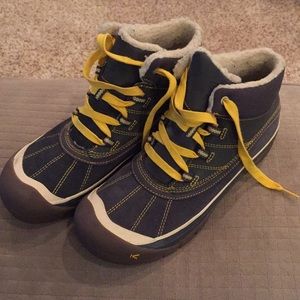 Keen Waterproof Mid Boots